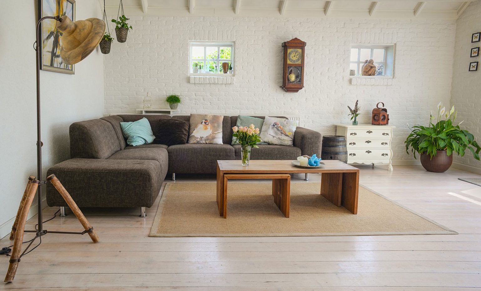 Why is it important to hire an interior designer for your home?