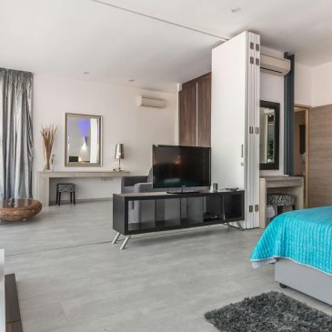 Make Your 3bhk Flat Look Spacious With Convertible Furniture Designs